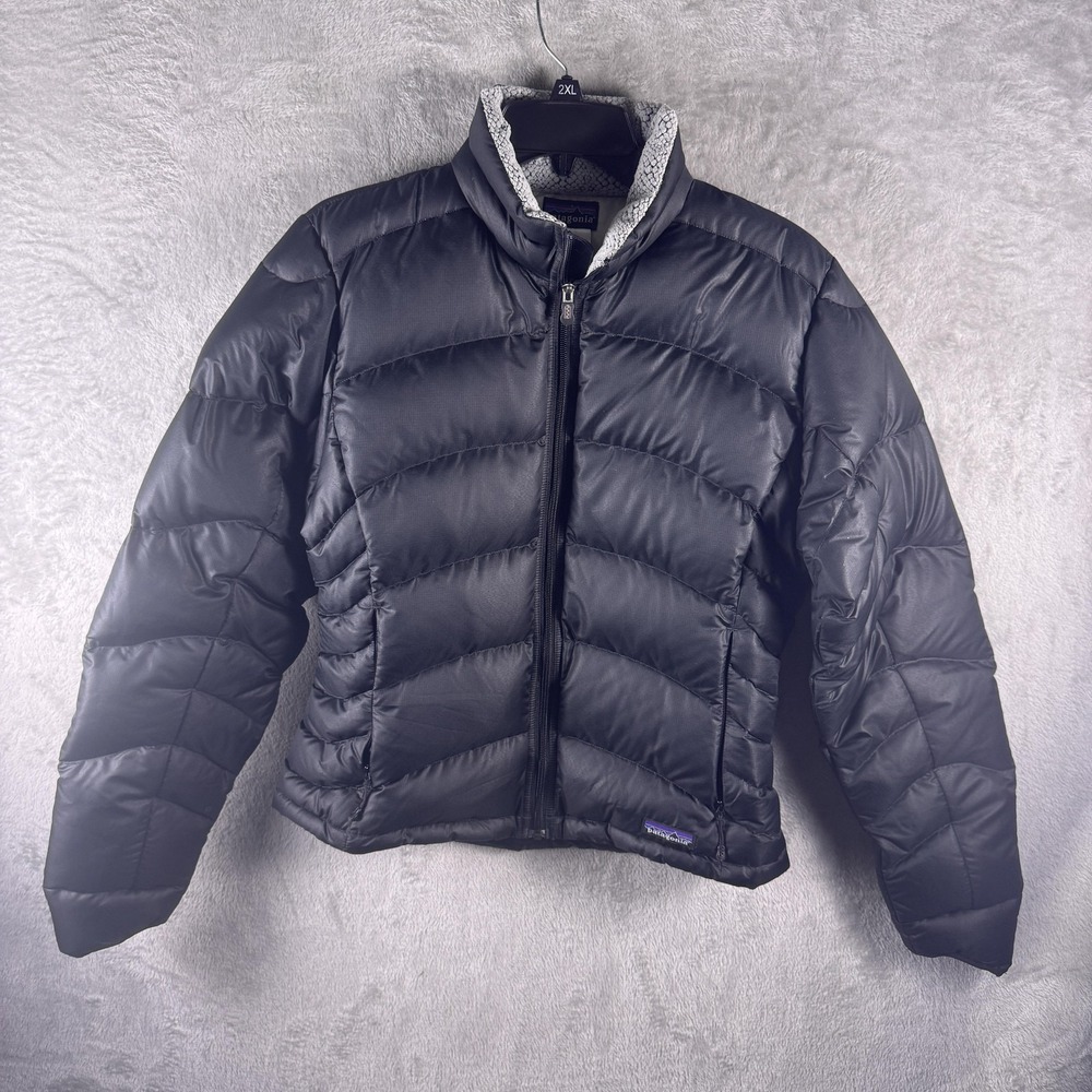 Patagonia Jacket Womens Medium Black Down Puffer Full Zip Winter Coat Outdoor